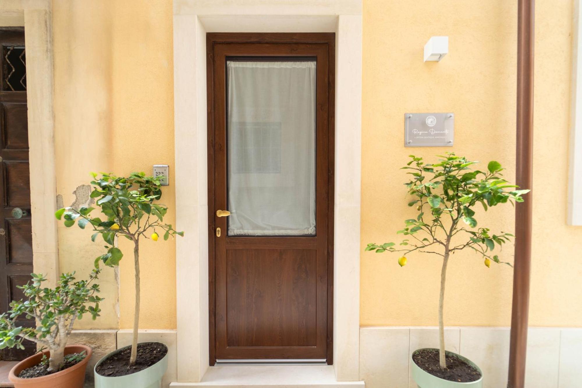 Regina Damarete Ortigia Boutique Apartment Syracuse Exterior photo